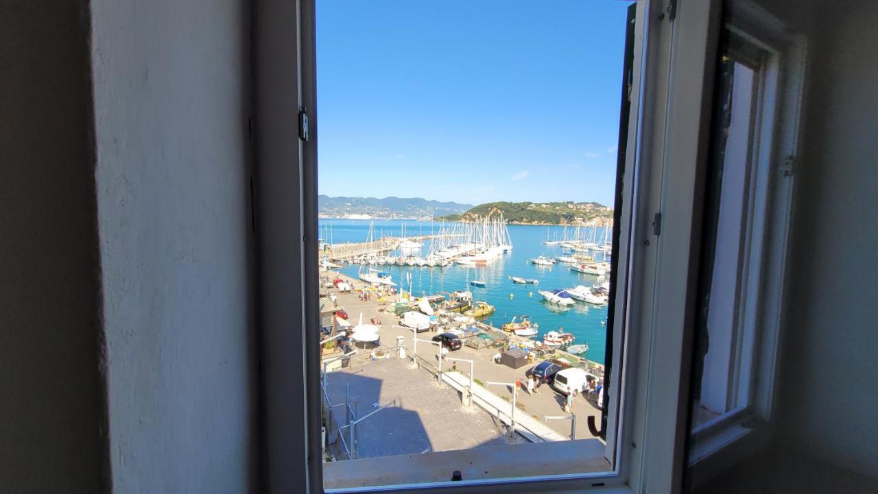 L'Arpara Casa Al Molo Dal Mare Al Castello Lerici Exterior foto